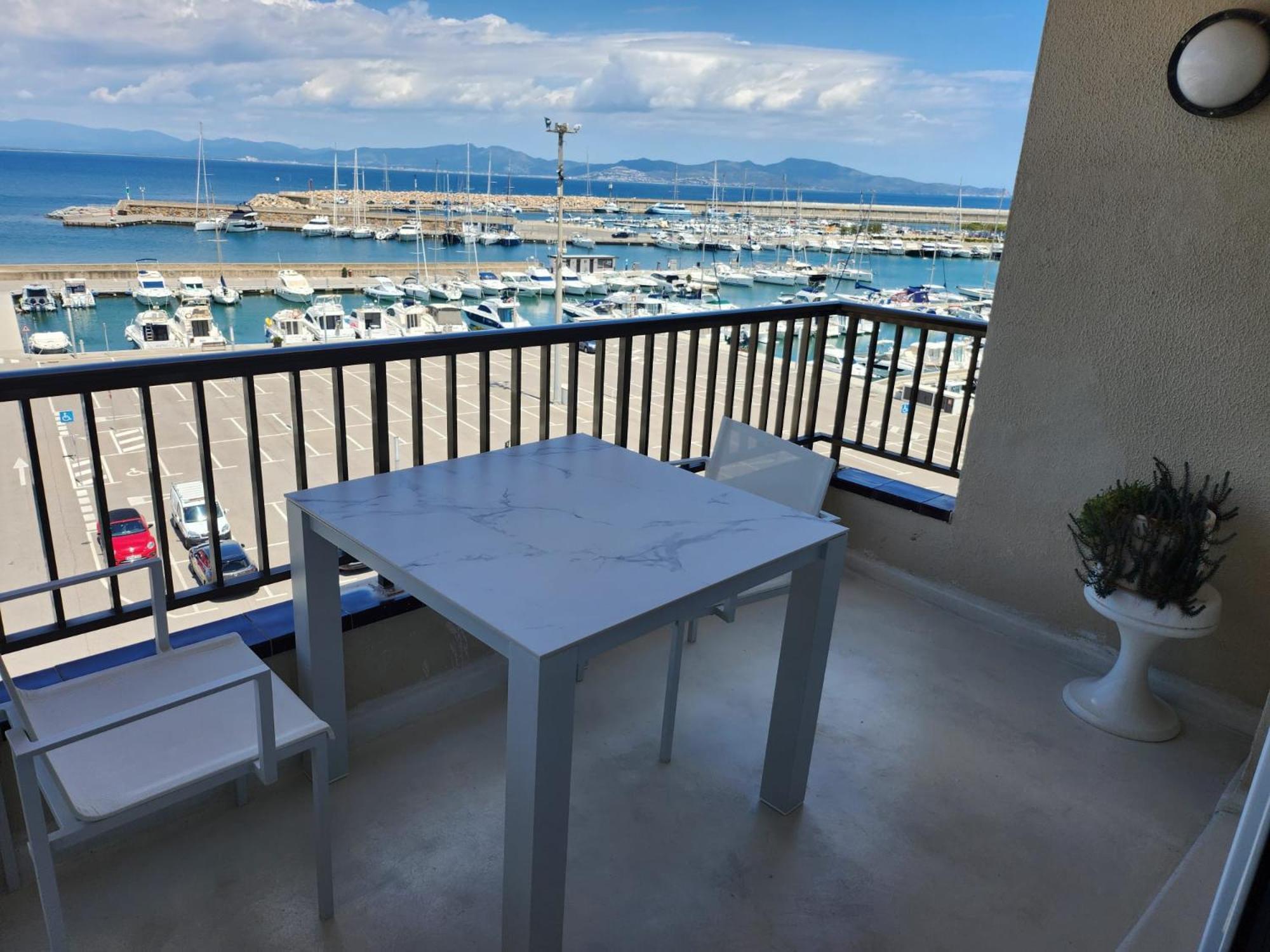 Solo Atico Guest Suites L'Escala Exterior foto